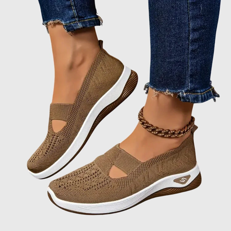 Laura | Orthopedic Walking Shoes