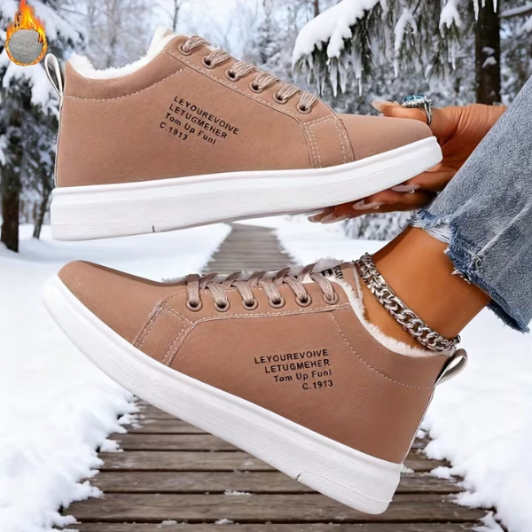Jynessae | Comfy Sneakers
