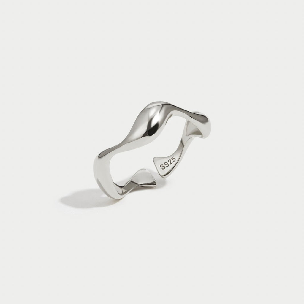 Ariel - Silver Wave Ring