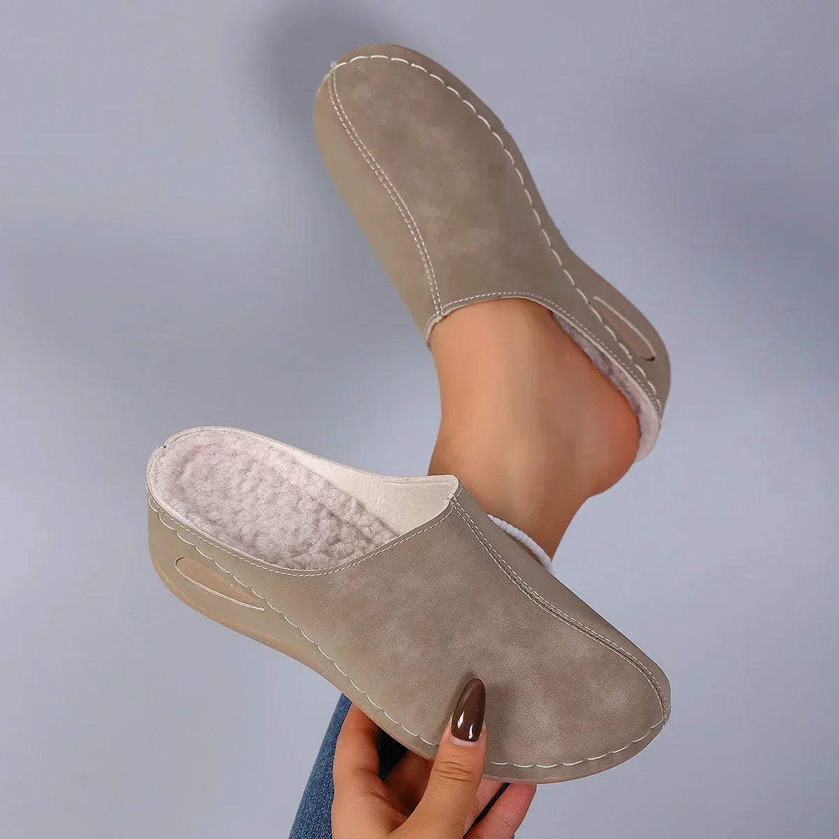Faye | Warm Faux-Fur Lined Slippers