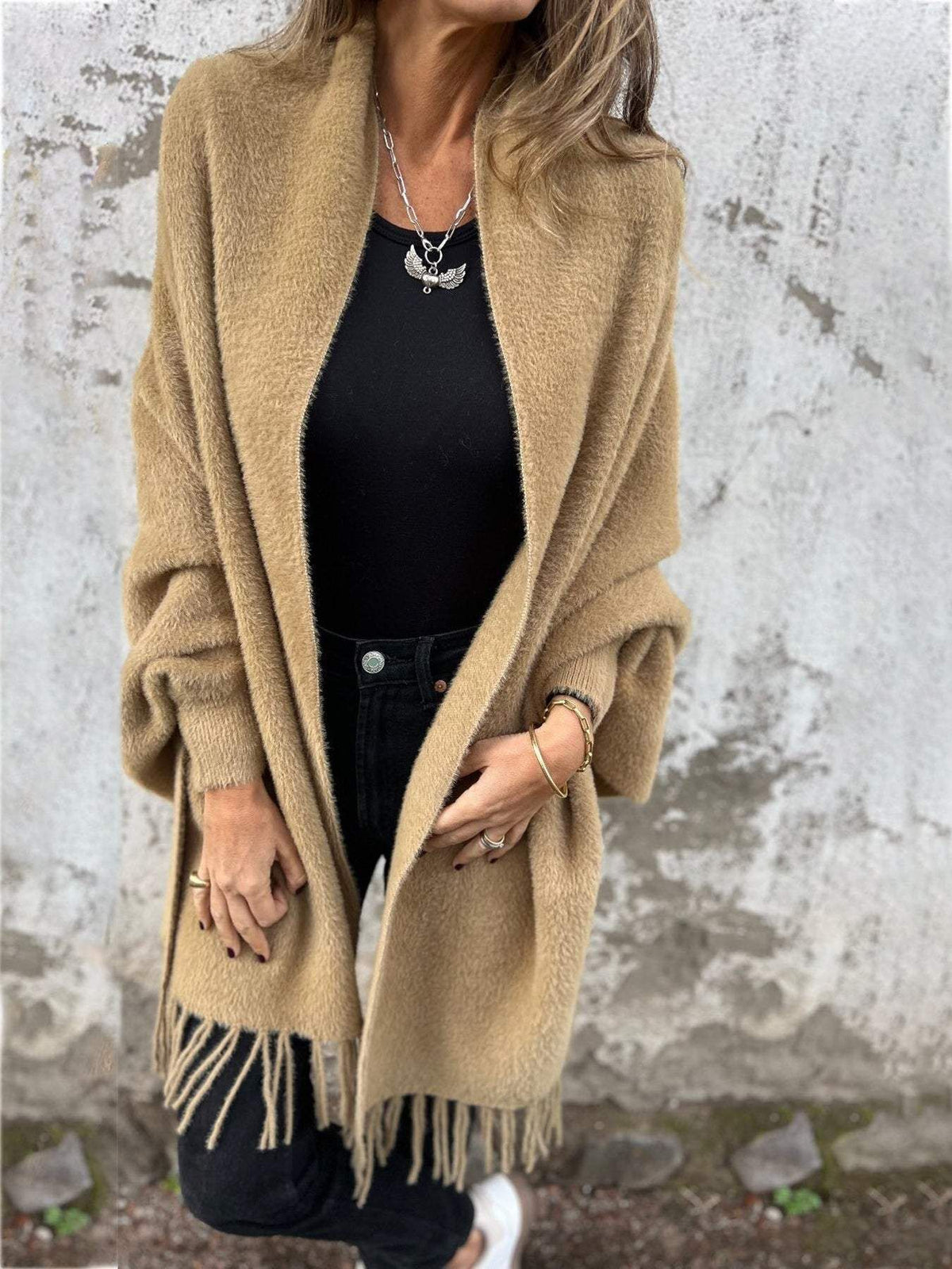 SUSAN | FUZZY WRAP WITH SLEEVES