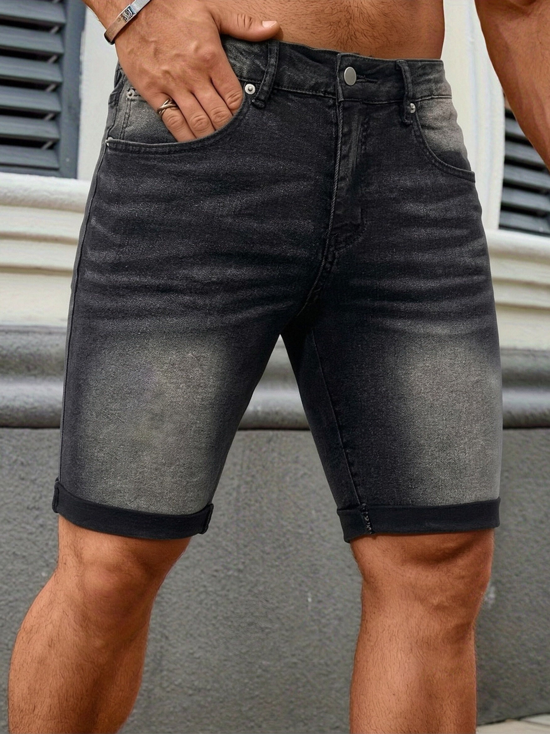 Vince - Casual Stretch Shorts