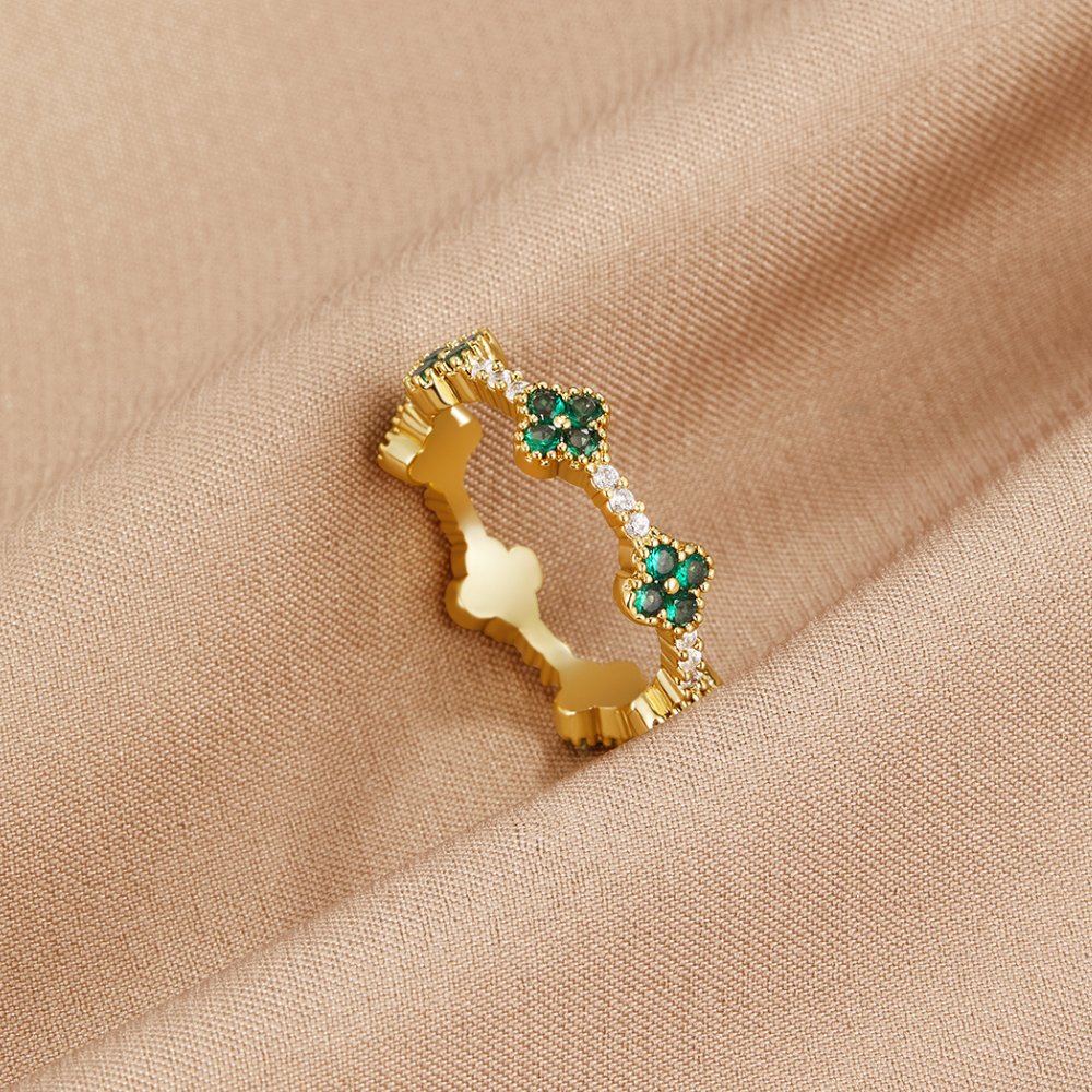 Marisol - Crystal Clover Ring
