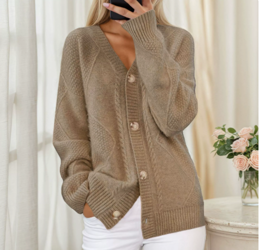Ashley | Knitted Cardigan